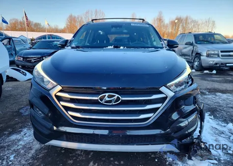 2017 Hyundai Tucson Limited z USA, uszkodzony, nr VIN KM8J3CA27HU297409